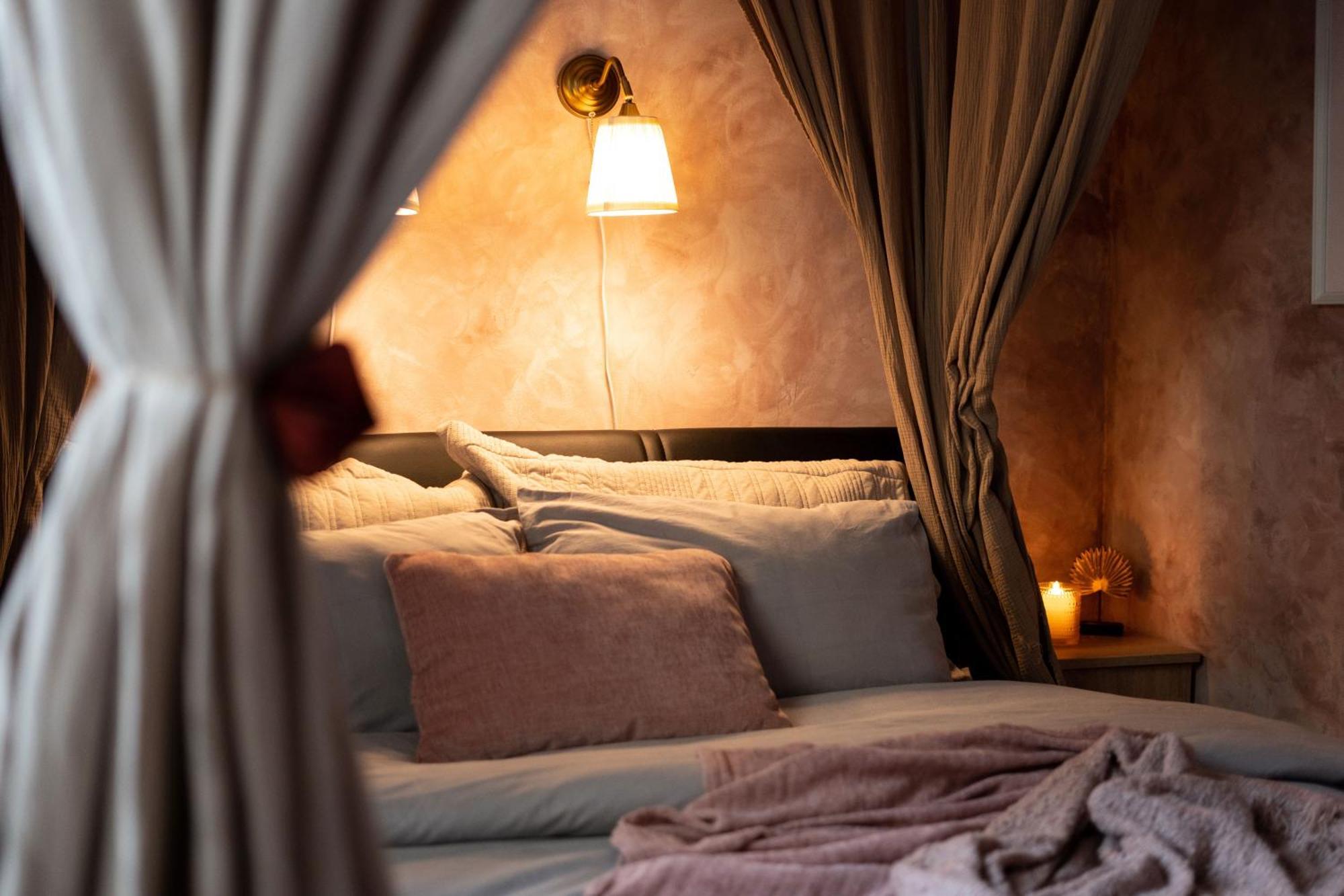 בלד Pretty Jolie Romantic Getaway מראה חיצוני תמונה